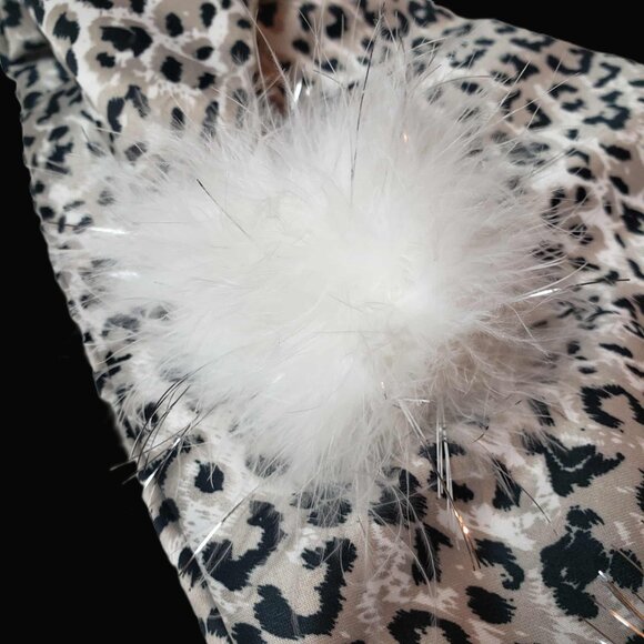 🔥RARE & HTF NEW!!! 2007 Victoria's Secret Very Sexy Snow Leopard Santa Hat - Picture 7 of 10